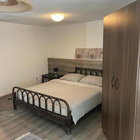 Appartamento Haus Alpenhof Wassen Esterno foto