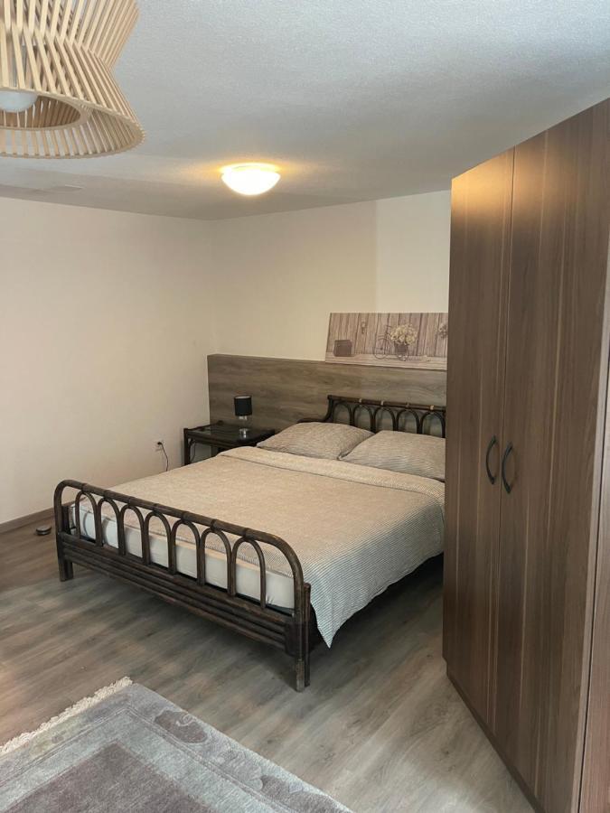 Appartamento Haus Alpenhof Wassen Esterno foto